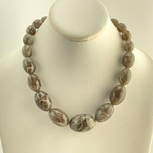 Chunky, Gray & White Swirl Lucite Acrylic Bead Necklace, Mid Century Modern